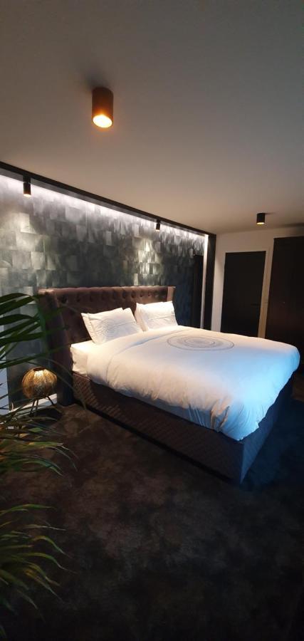 Contemporary Dublin Suite With Hot Tub Lispapple Cross Roads Εξωτερικό φωτογραφία